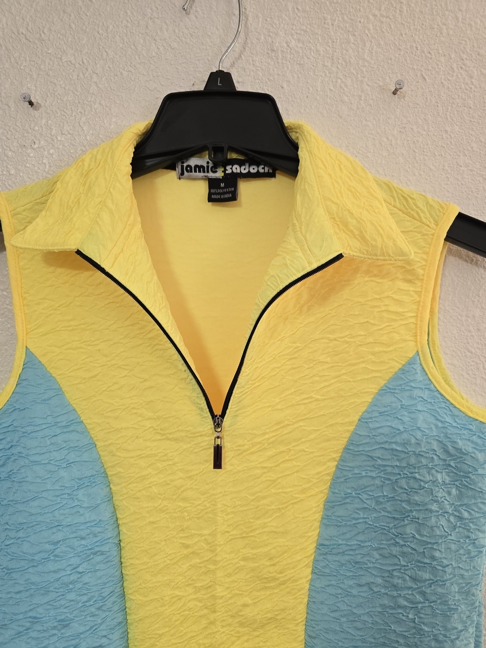 jamie sadock Yellow and Light Blue Sleeveless Zip Polo Top - Picture 3 of 7